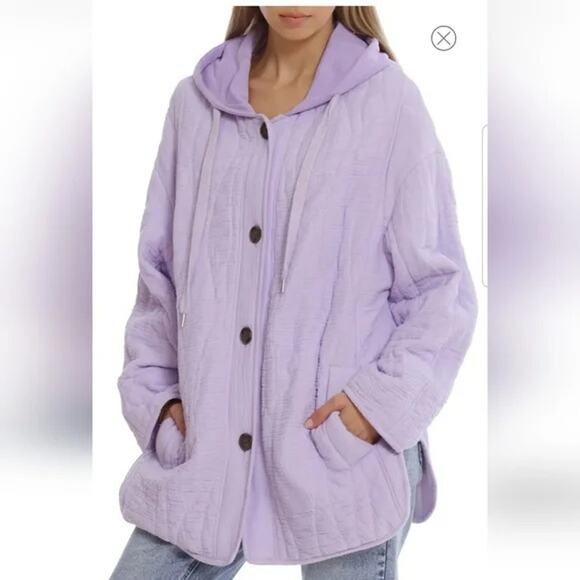 NWT Avec Les Filles Quilted Oversize Hooded Jacket Size Small - Picture 2 of 3